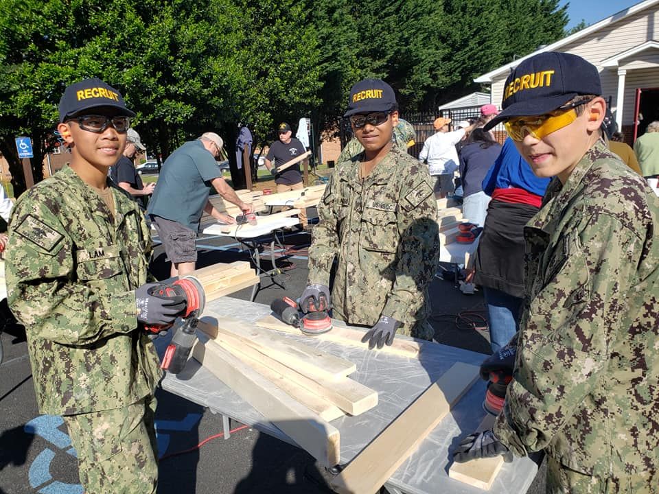 VFW Post 1264 Was Proud to Sponsor Sleep in Heavenly Peace,  Natiinal Day  Of Service making 30 Beds for children who Sleep on the Floor.  A special thanks goes to VFW Post 1264 and Auxiliary,  Roanoke Battalion Sea Cadets and Friends of the VFW .